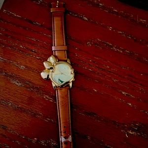 brown minnie mouse lorus watch